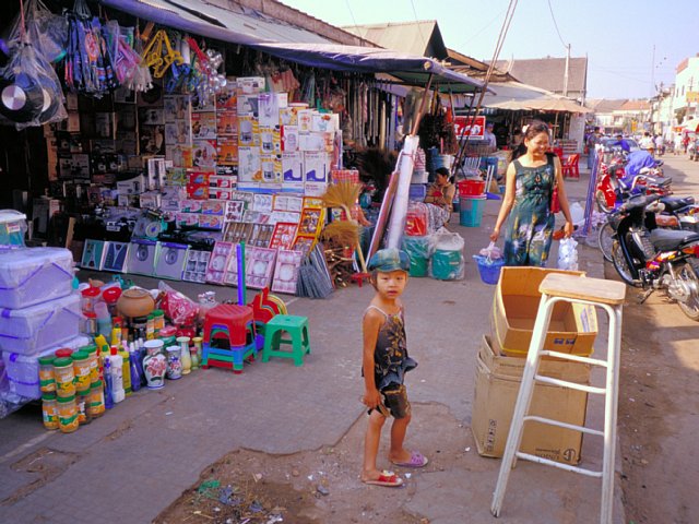 56-3 93 Street, Phnom Penh, Cambodia, March 2004/ Bessa R Snapshot Scopar 25mm Kodak EBX