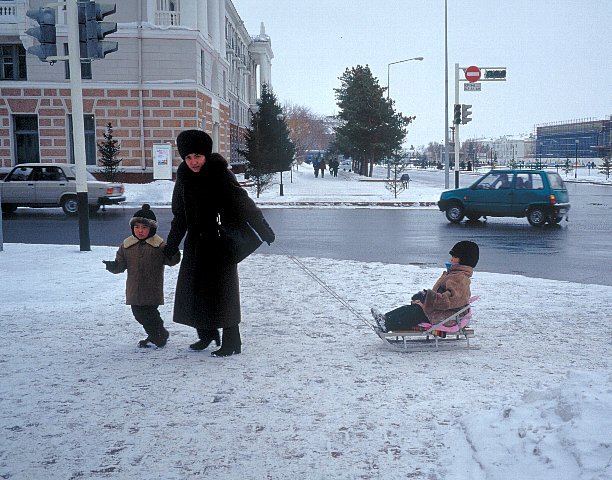 2-4 Astana, Kazakhstan, February 2000/ Leica Minilux 40mm Kodak EBX
