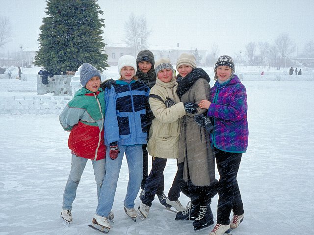 2-6 The Ishim River, Astana, Kazakhstan, March 2000/ Leica Minilux 40mm Kodak EBX