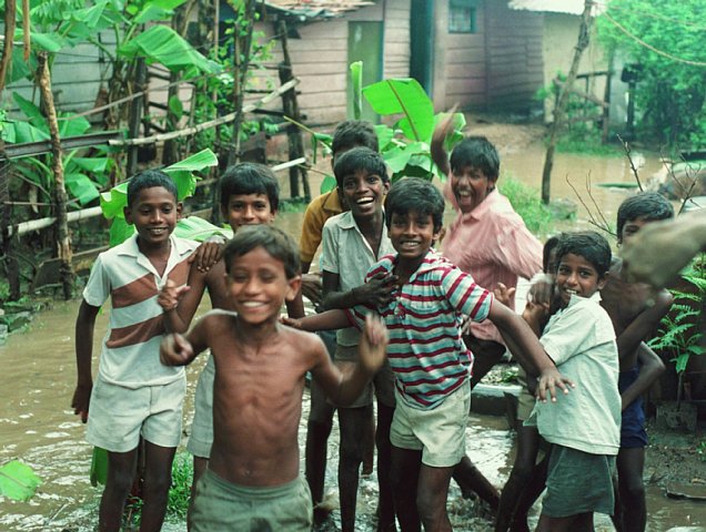 20-5 Colombo, Sri Lanka, 1991/ Pentax 50mm Kodak Negative Film G100-2