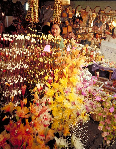 3-6 Silom Road, Bangkok, Thailand, November 2002/ Bessa R 25mm Kodak EBX