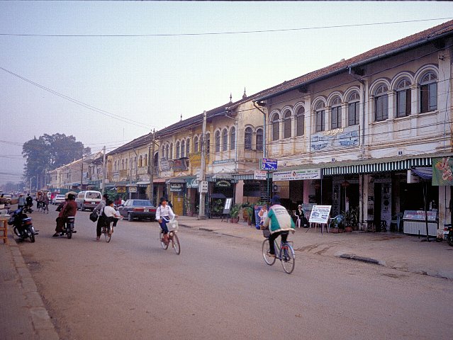 8-1 Near Old Market, Siem Reap, Siem Reap Prov., February 2003/ Bessa R 25mm Kodak EBX
