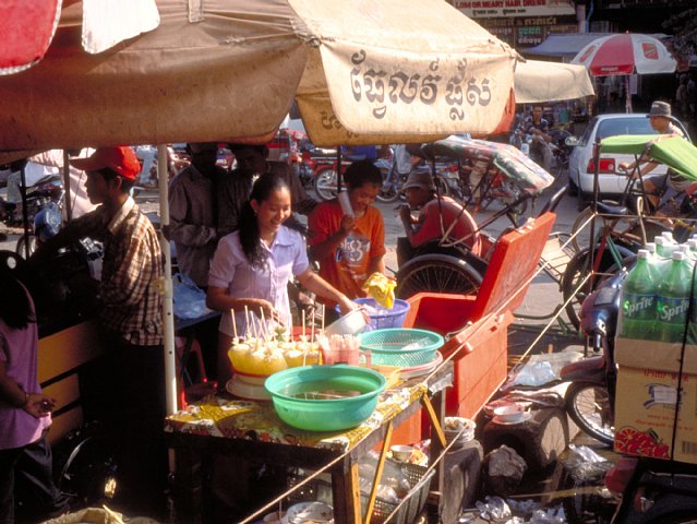 56-9 93 Street, Phnom Penh, Cambodia, March 2004/ Bessa R Snapshot Scopar 25mm Kodak EBX