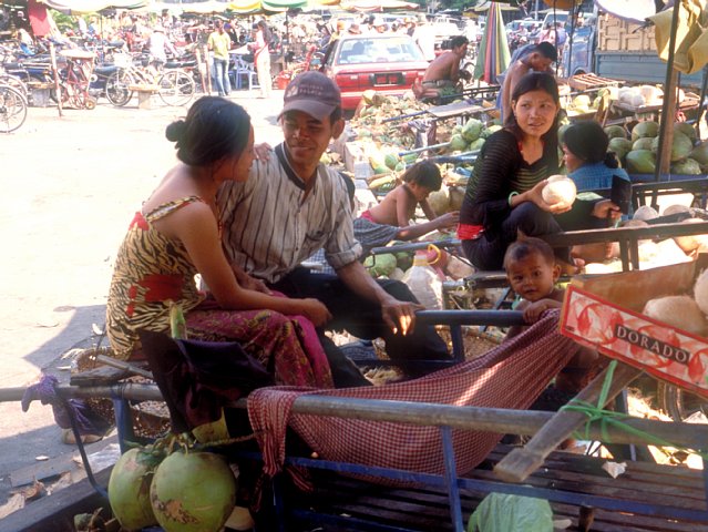 56-12 93 Street, Phnom Penh, Cambodia, March 2004/ Bessa R Snapshot Scopar 25mm Kodak EBX